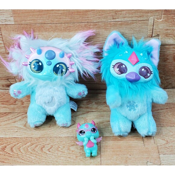 Magic Mixies 6" Plush Lot of 2 Plus 2" Figure - Picture 1 of 3